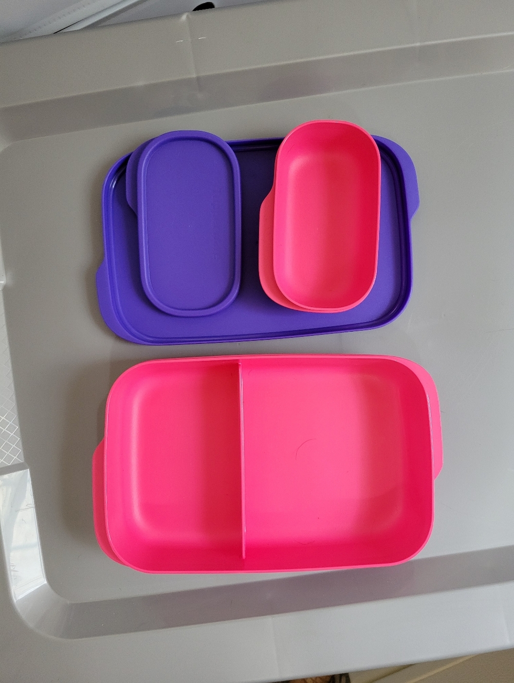 Disney Minnie Mouse Tupperware - Picture 4 of 4